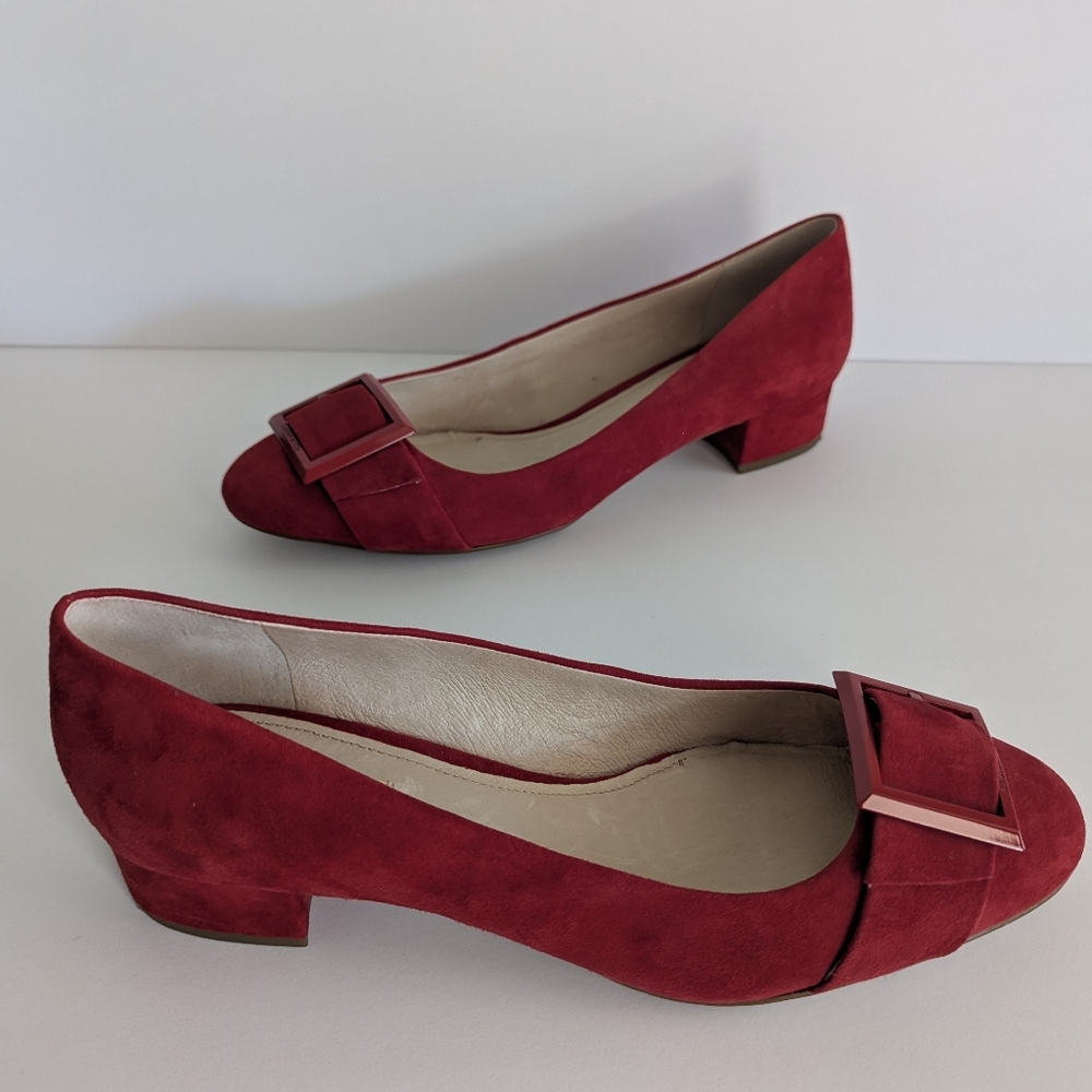 Louise et Cie Red Suede Loafers with Buckle Size 11